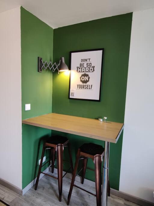 Les De Flo' : The Bel'factory 38 M² Wifi Apartment